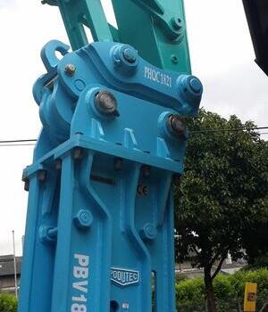 QUICK COUPLER / HITCH / LINK