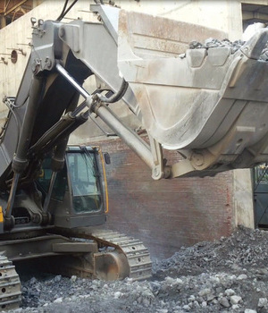 FRONT SHOVEL